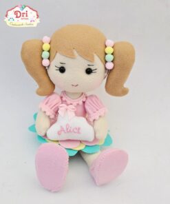 Boneca Chuva de Benção sentada 18cm opções de nuvem com carinha ou nuvem bordada o nome da criança