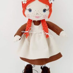 Anne 33cm